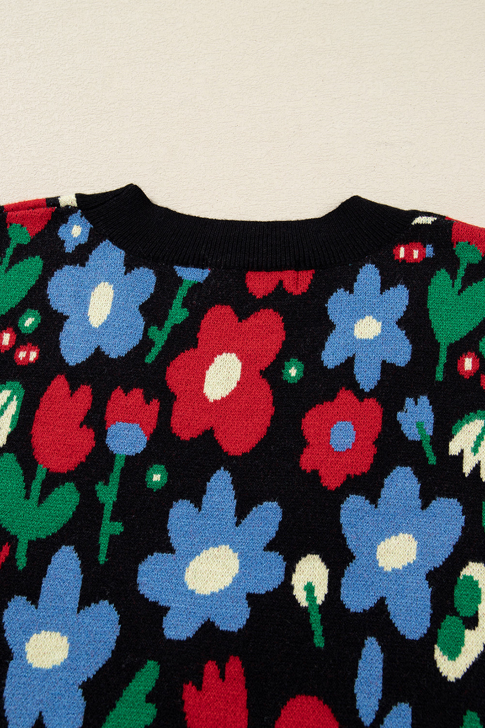 Black Floral Print V Neck Buttoned Short Cardigan Sweater