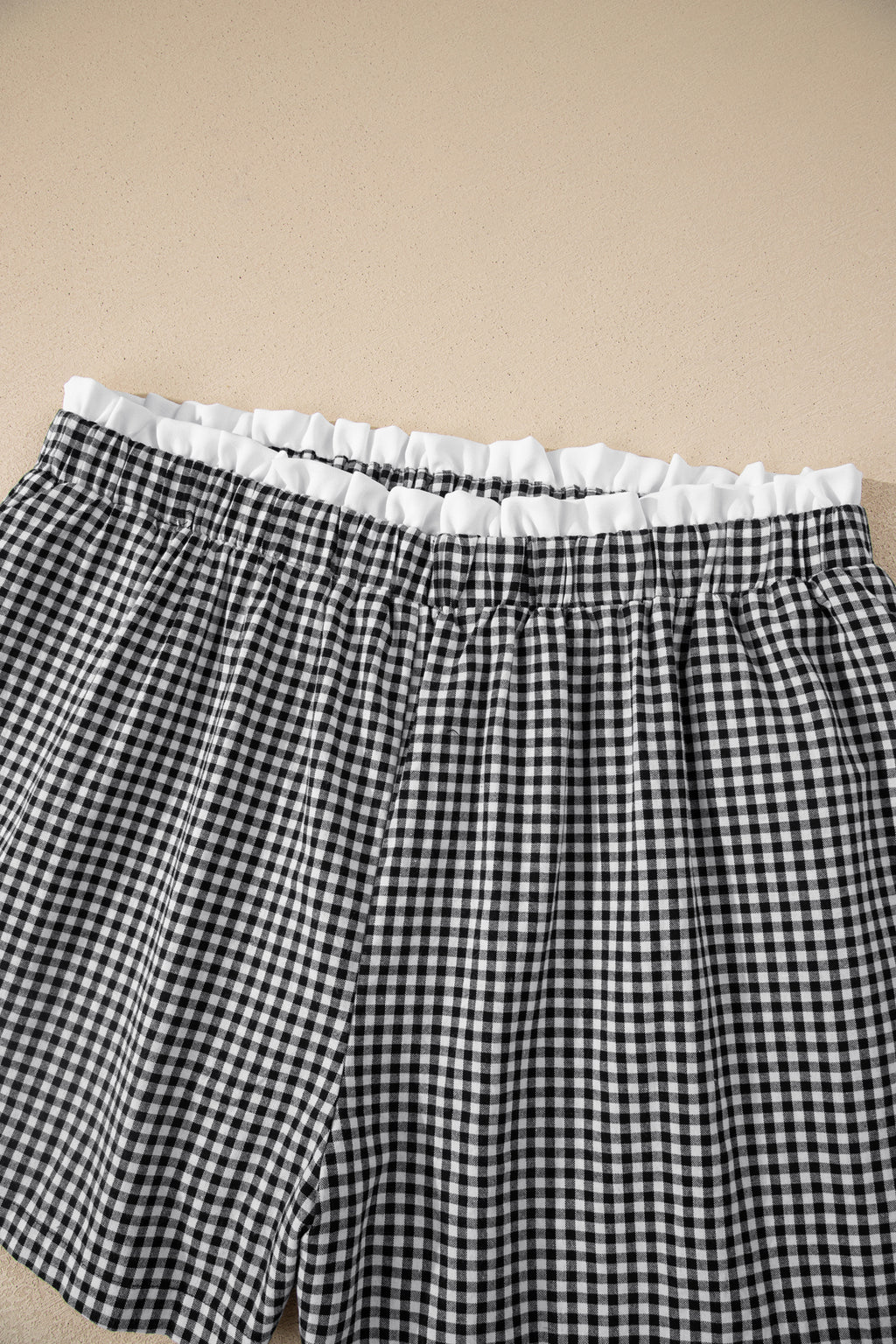 Red Contrast Trim Plaid Print Plus Size Shorts