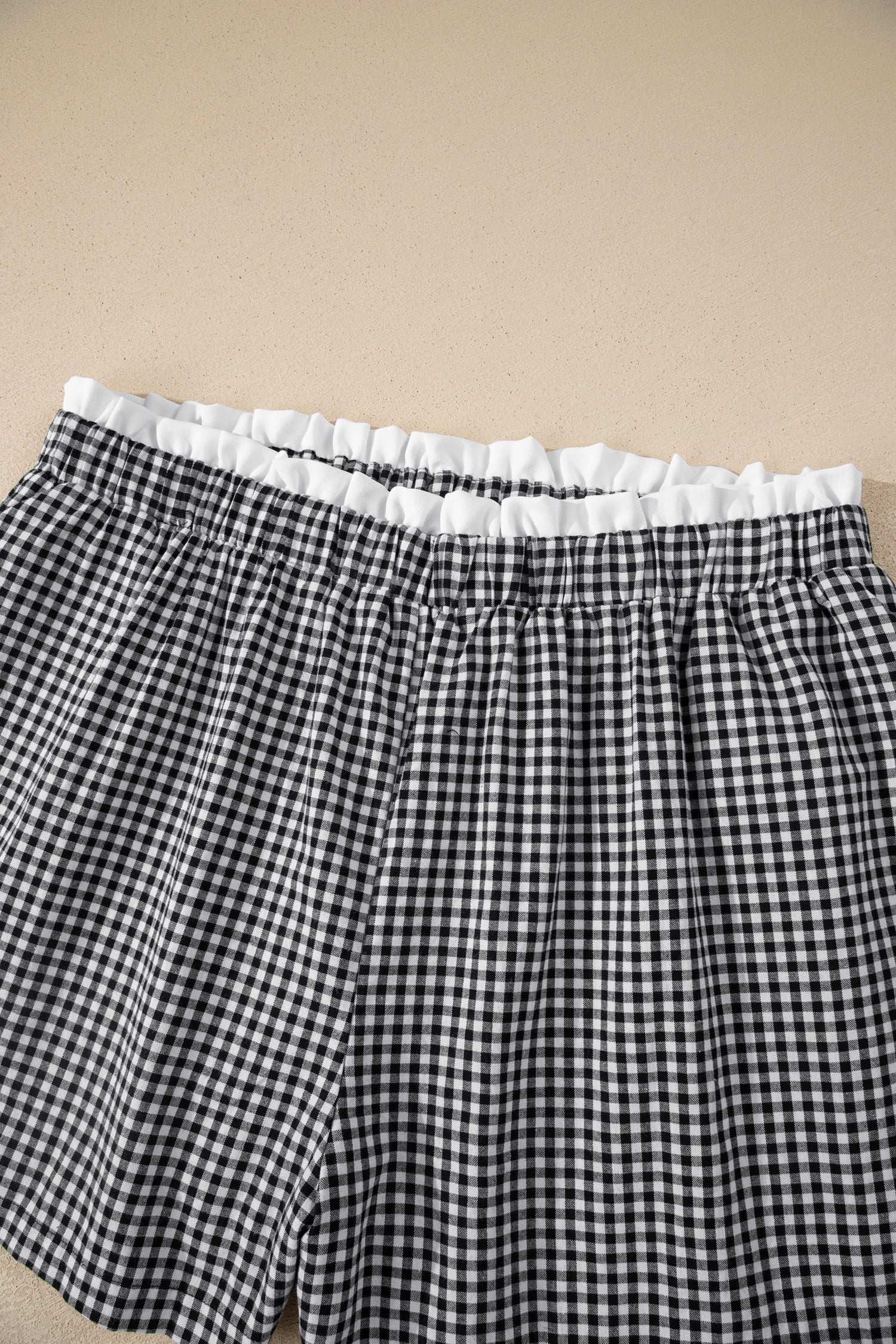 Red Contrast Trim Plaid Print Plus Size Shorts