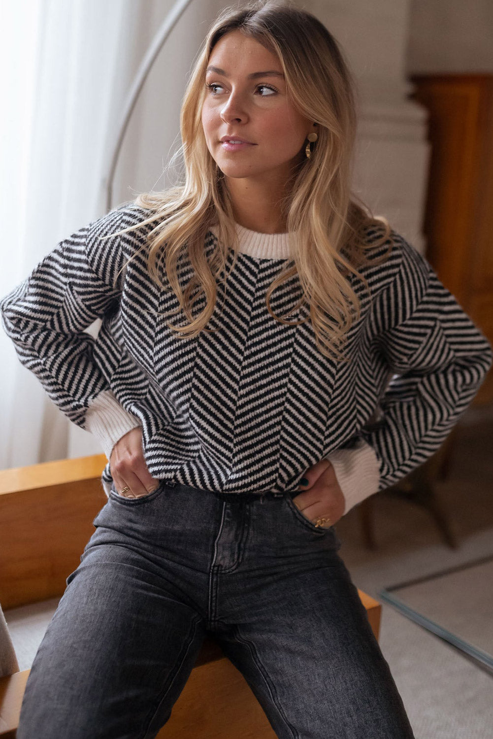 Coffee Contrast Edge Crew Neck Drop Shoulder Sweater