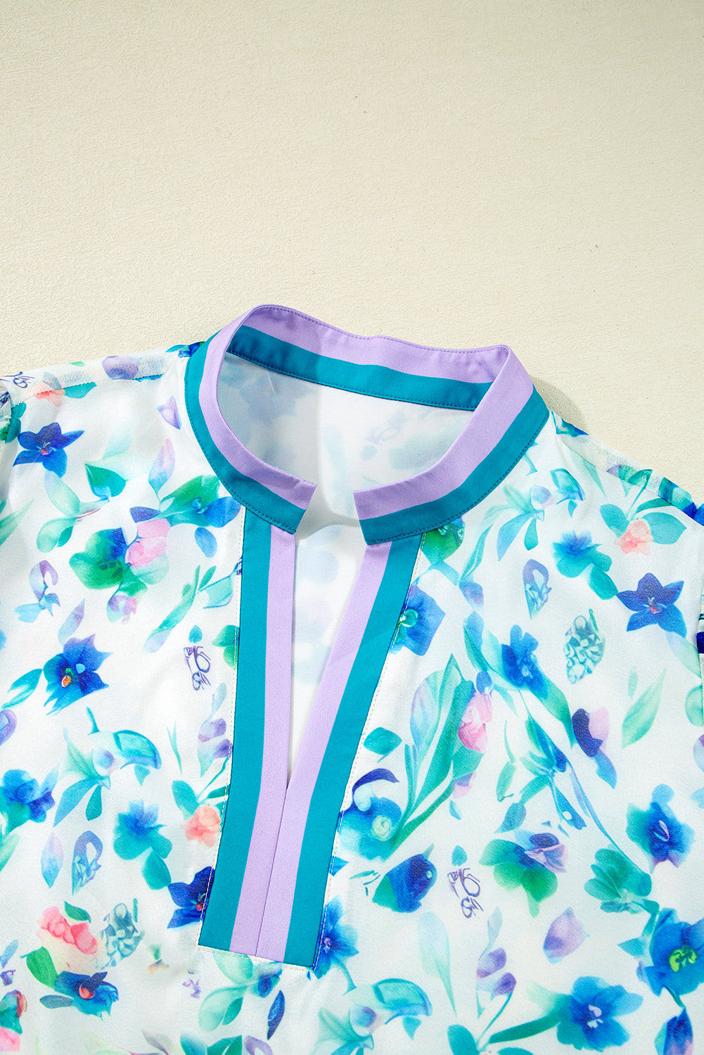 Green Floral Print Striped Trim Split V Neck Puff Short Sleeve Blouse