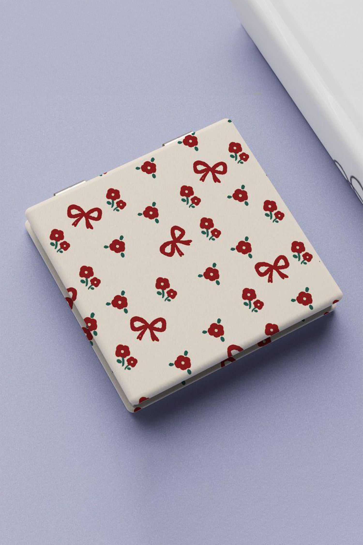 White Cute Flower Bow Printed Compact Travel Makeup Mirror