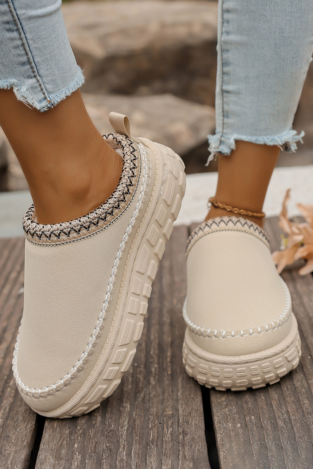 Coffee Contrast Stitch Detail Faux Suede PU Patchwork Plush Winter Clog Slippers