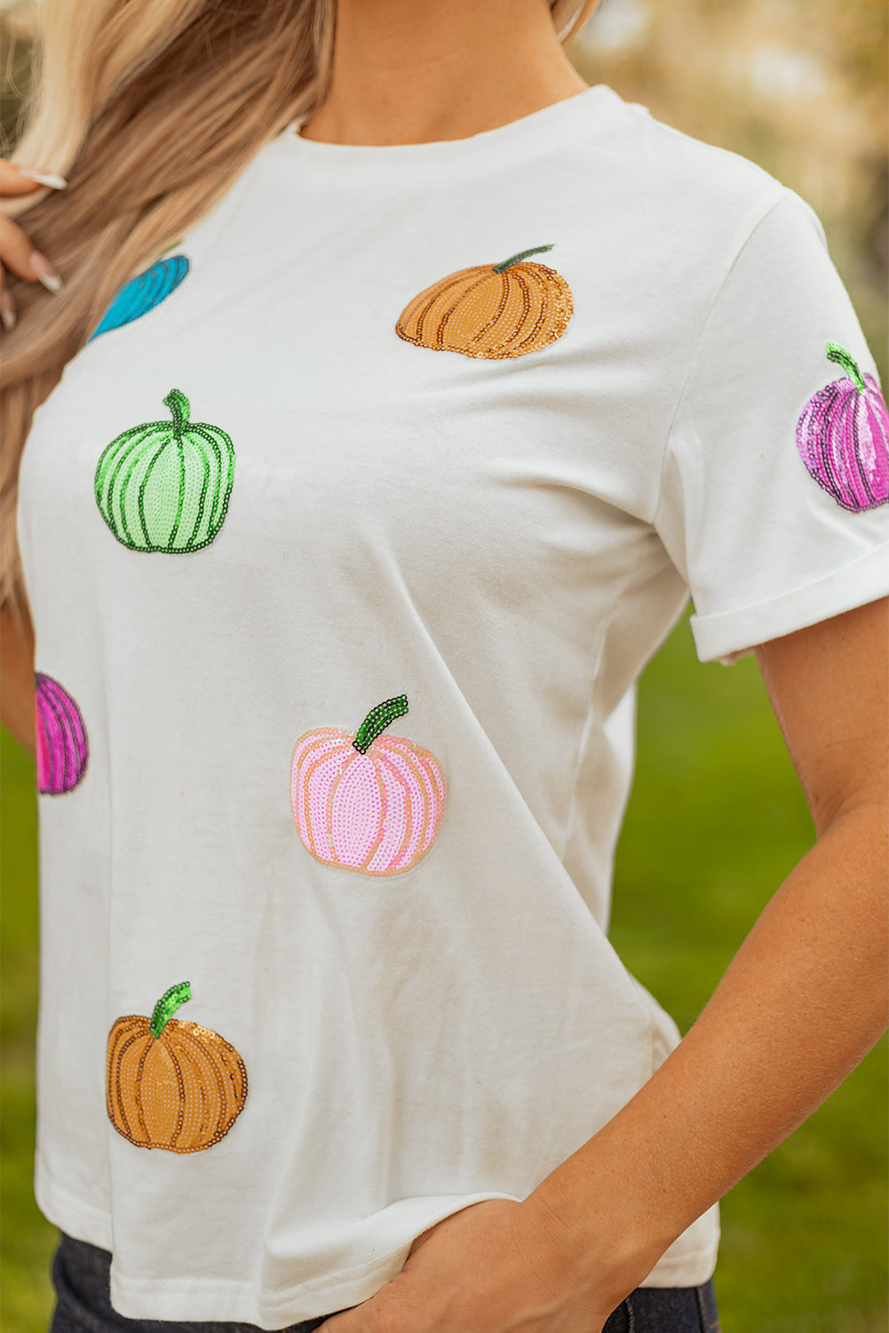White Colorful Pumpkin Sequin Patched Drop Shoulder Sweatshirt