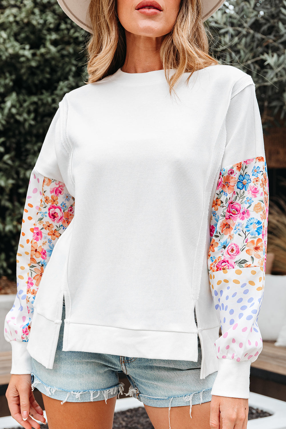 White Plus Size Exposed Seam Detail Contrast Dot Floral Patchwork Sleeve Sweatshirt
