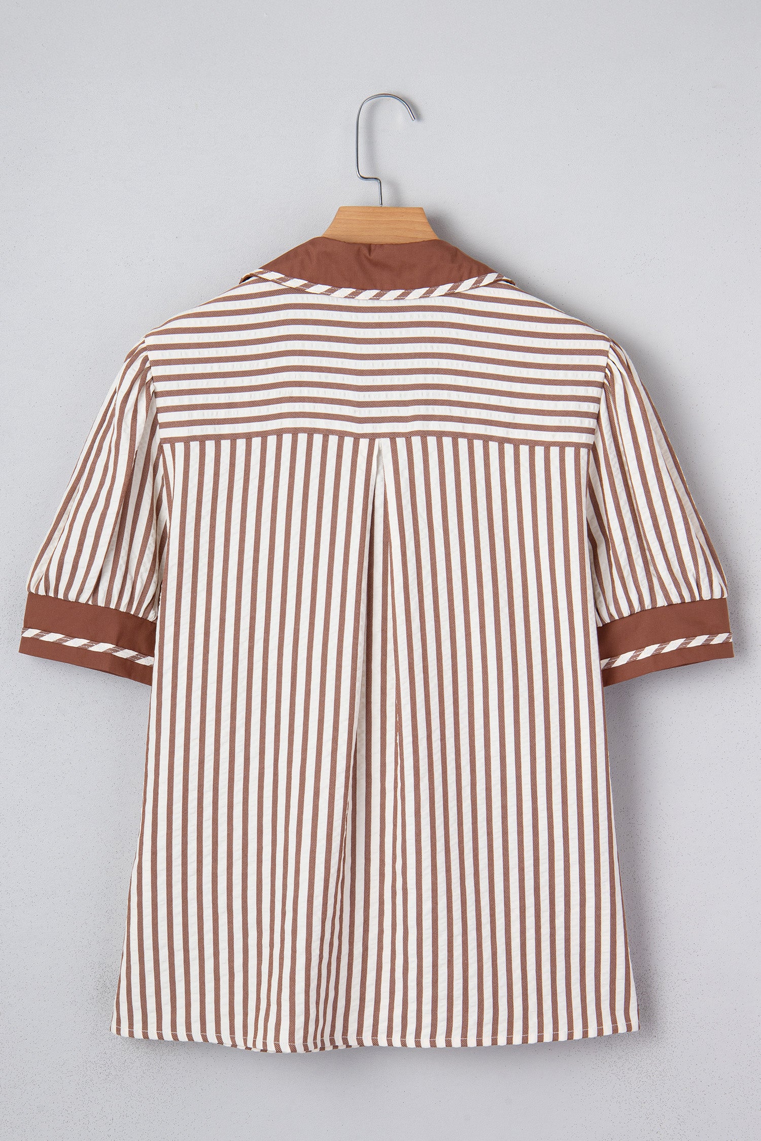 Black Stripe Collared Split Neck Short Bubble Sleeve Blouse