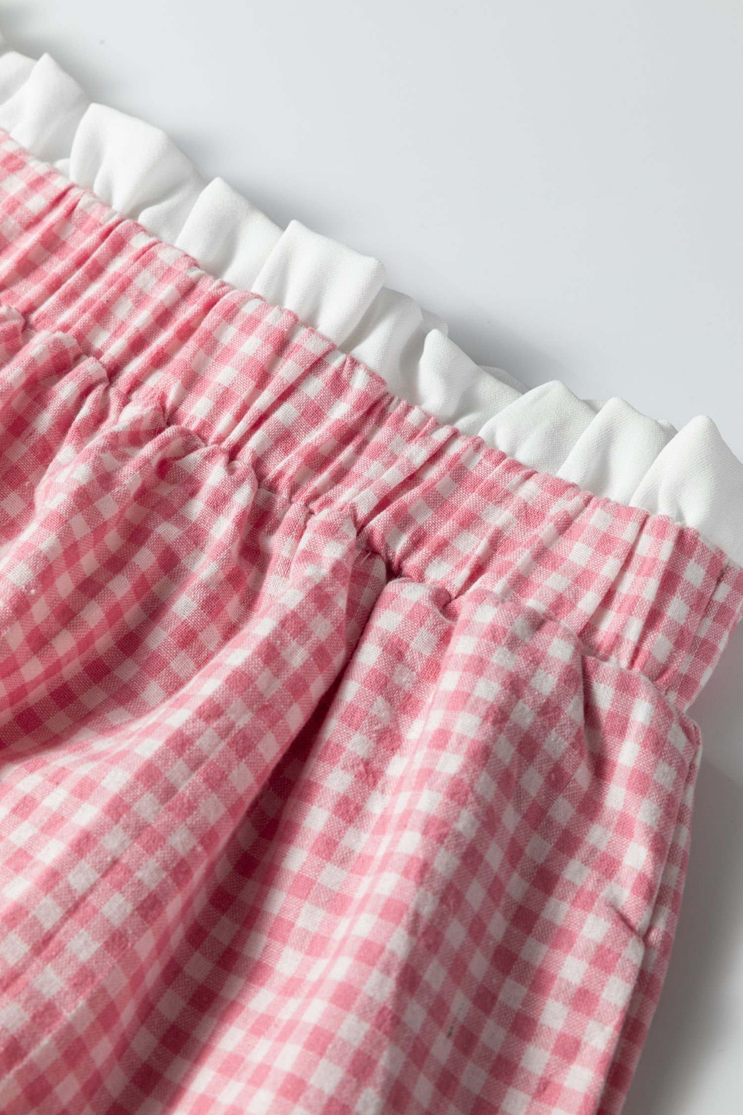 Red Contrast Trim Plaid Print Plus Size Shorts