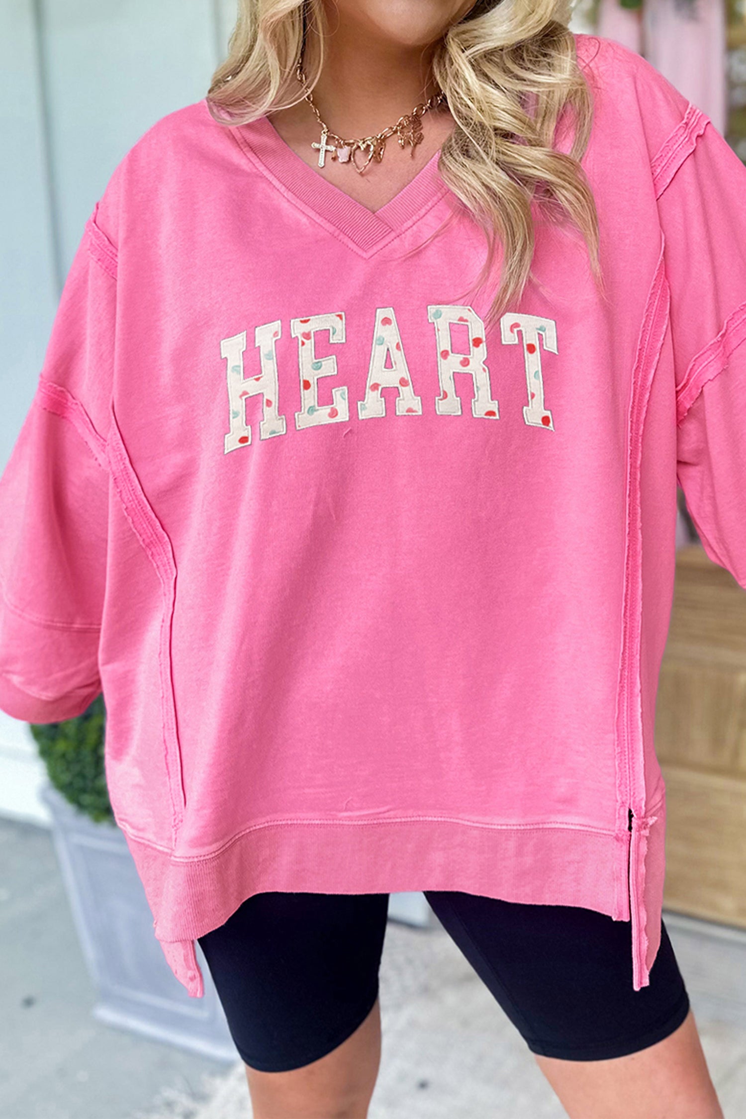 Bonbon Raw Seam Detail V Neck Letter HEART Patched Oversized Pullover