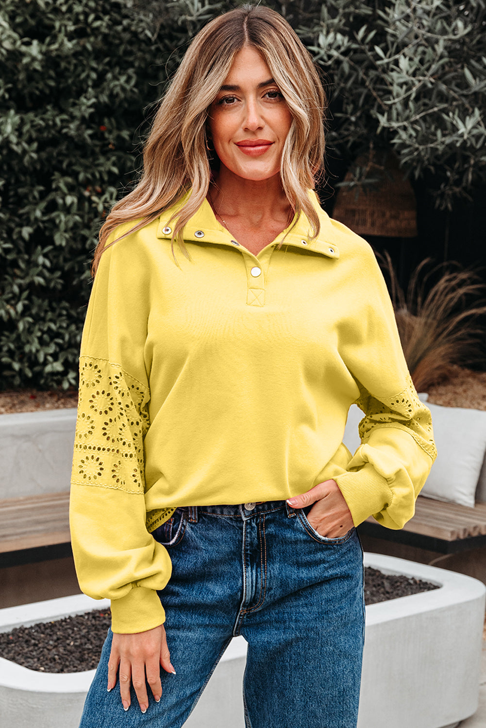 Bonbon Embroidered Flower Patchwork Snap Buttons Pullover Sweatshirt