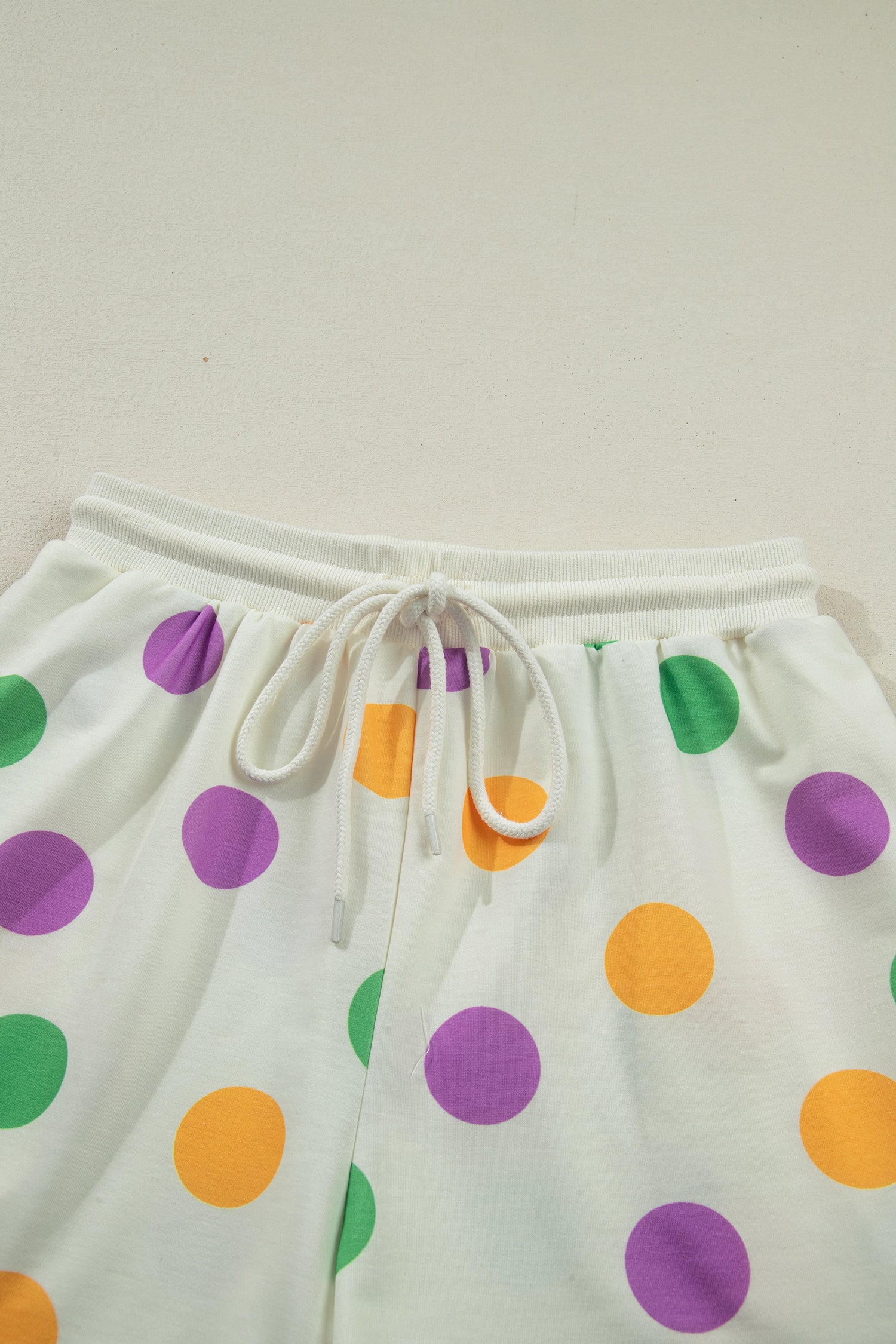 Beige Polka Dot Print Drop Shoulder Pullover Drawstring Jogger Pant Set
