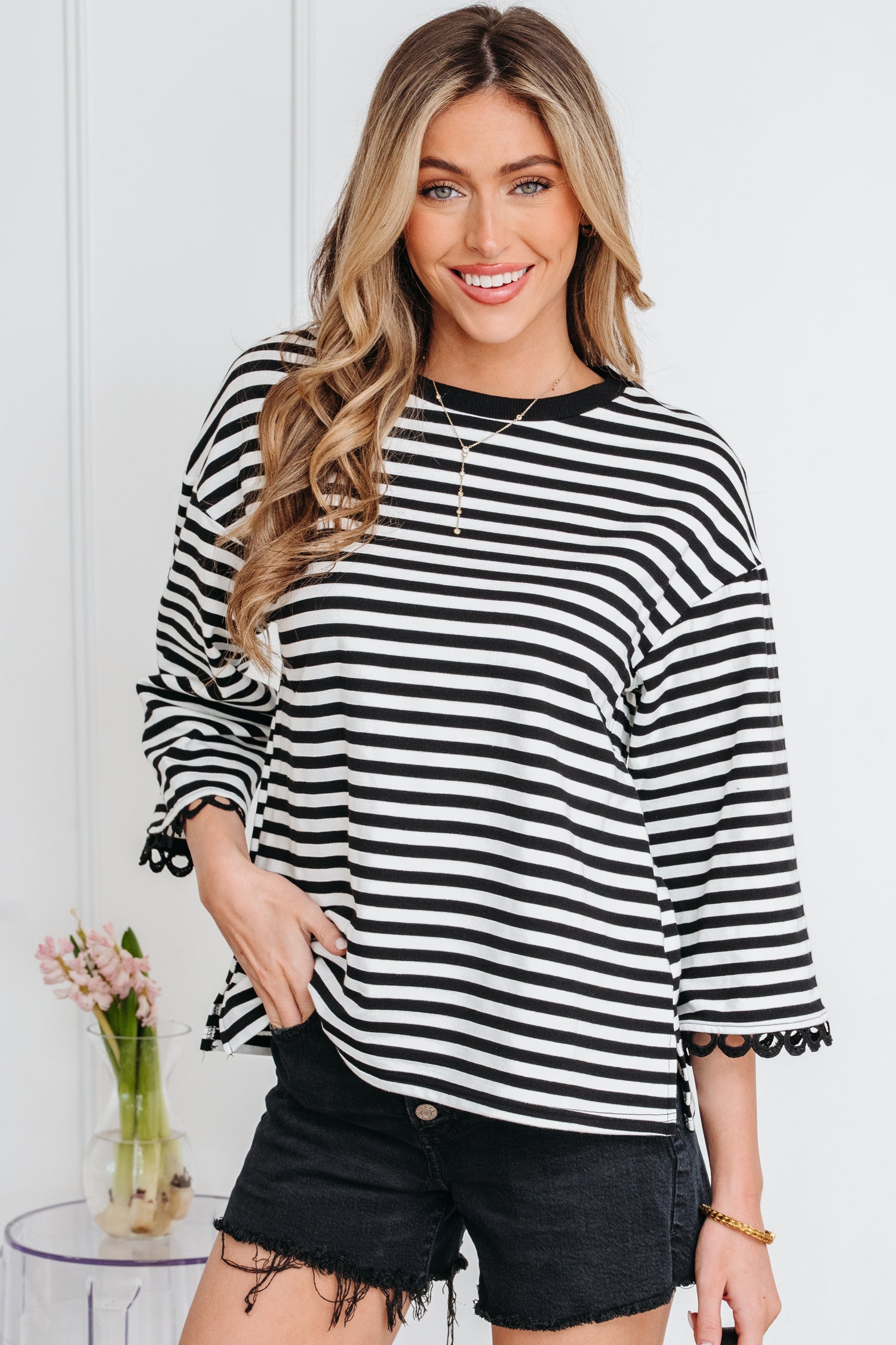 Racing Red Striped Print Drop Shoulder Lace Trim Bracelet Sleeve Loose Top