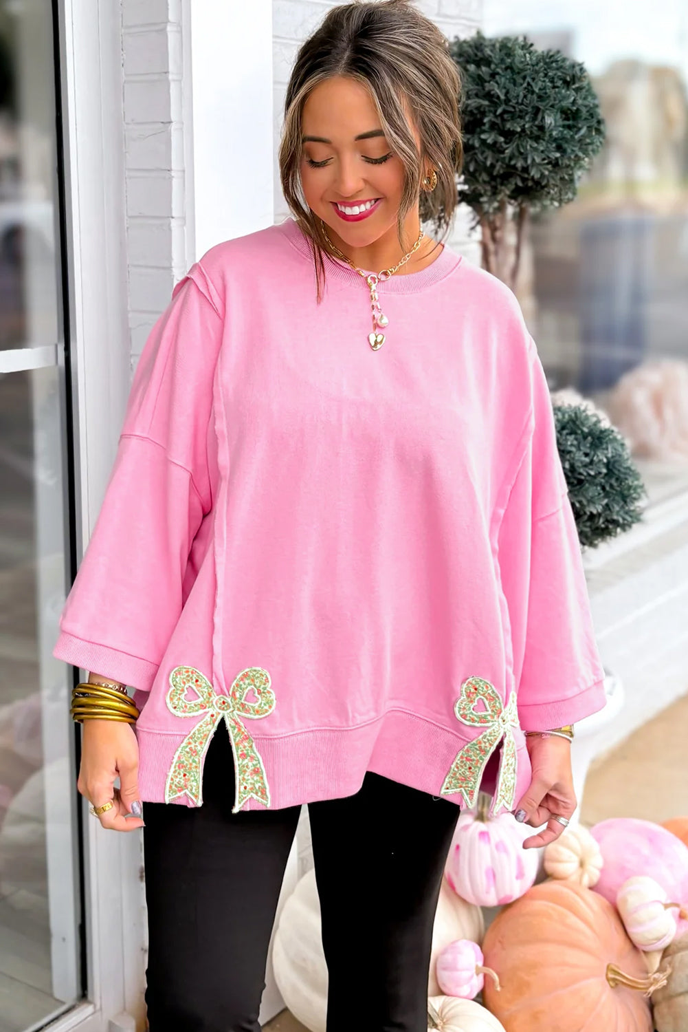 Beige Plus Size Raw Seam Detail Floral Bow Patched Baggy Pullover