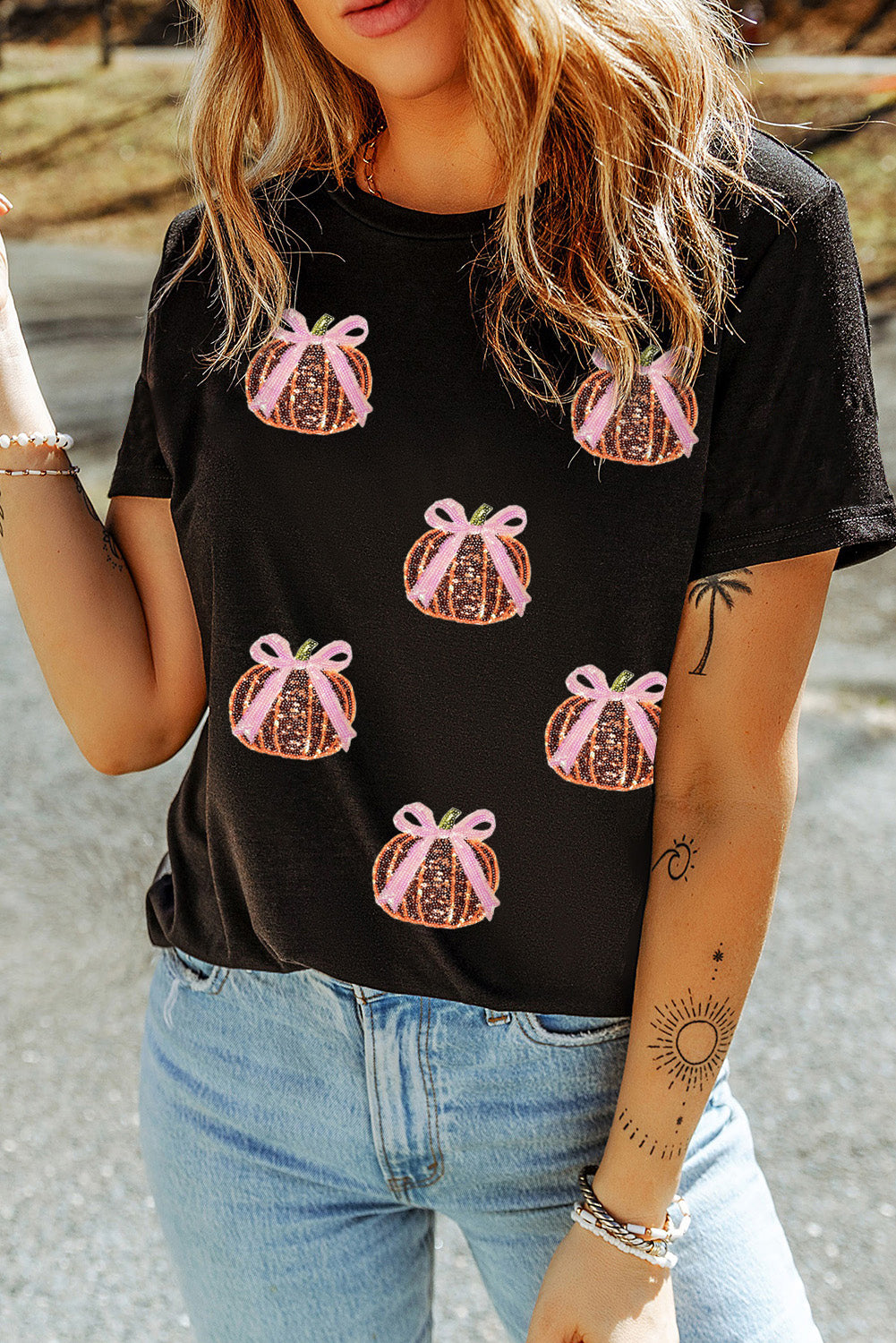 White Colorful Pumpkin Sequin Patched Drop Shoulder Sweatshirt