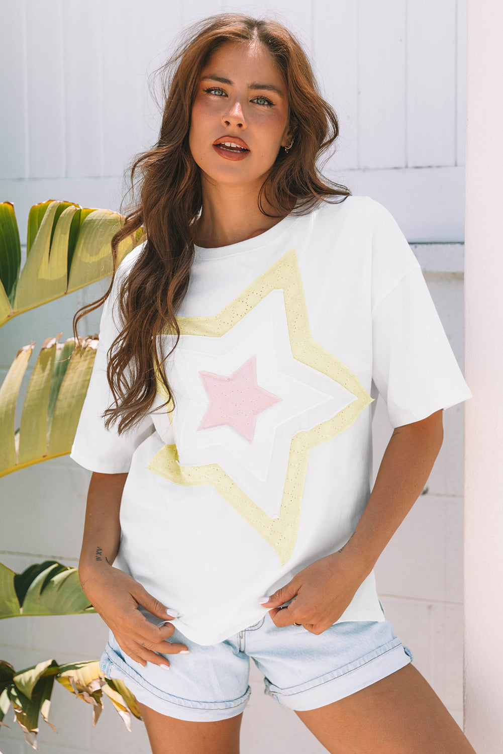 Light Pink Eyelet Lace Star Applique Plus Size T Shirt