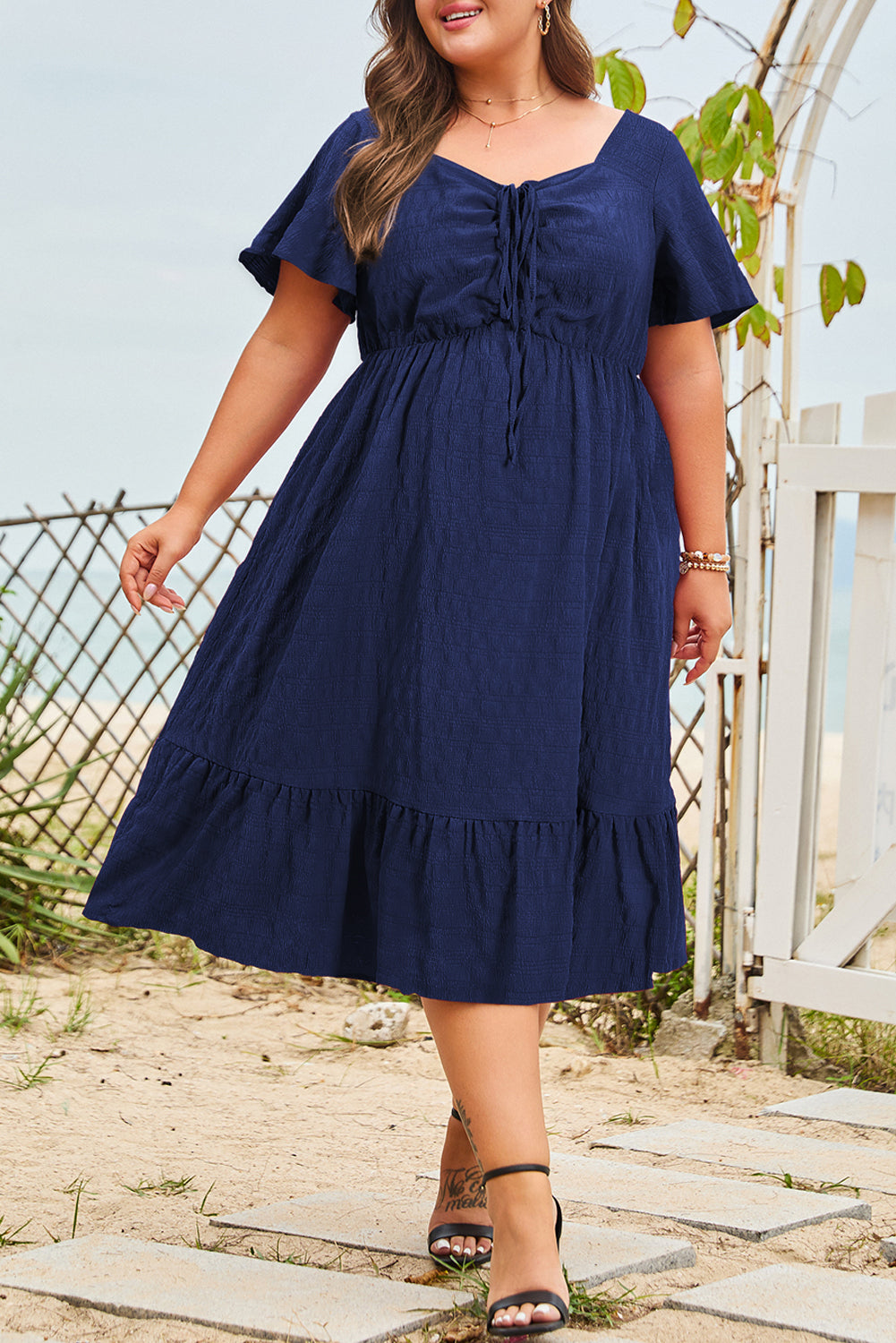 Red Plus Size Short Sleeve Lace-up High Waist Midi Dress