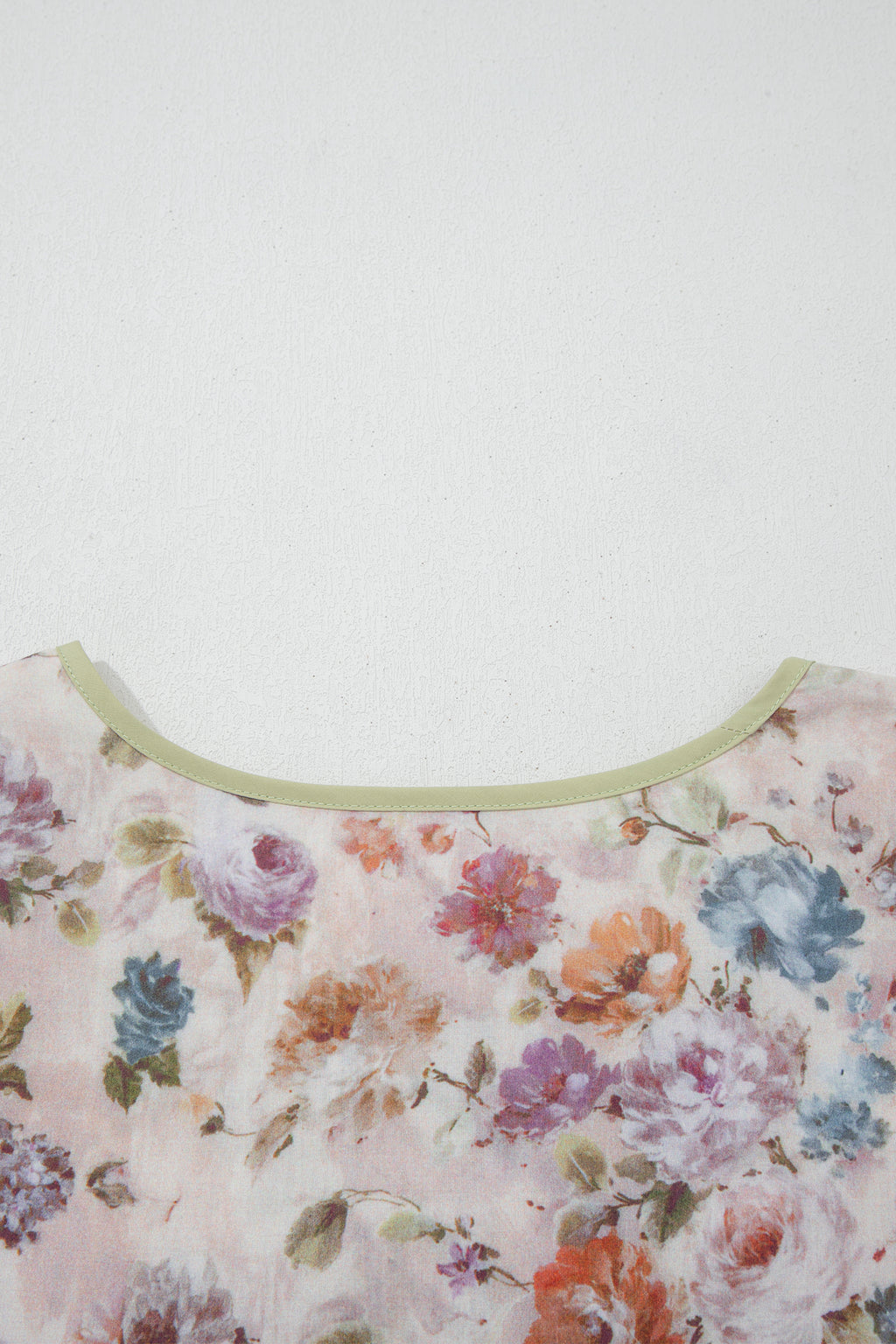 Black Plus Size Floral Print Contrast Trim Striped Detail Babydoll Blouse