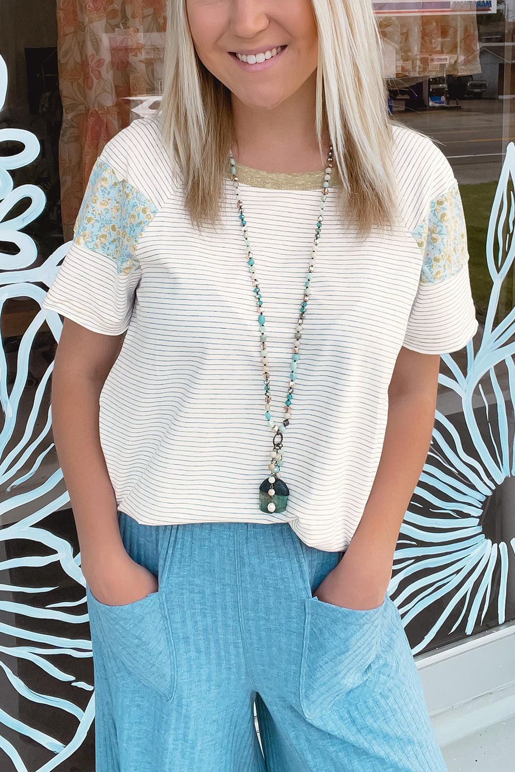 White Stripe Floral Insert Sleeves Contrast Round Neck Tee