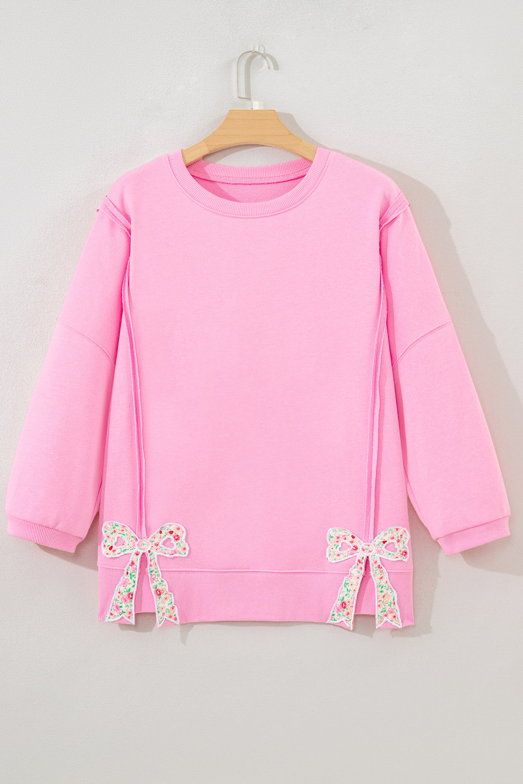 Beige Plus Size Raw Seam Detail Floral Bow Patched Baggy Pullover