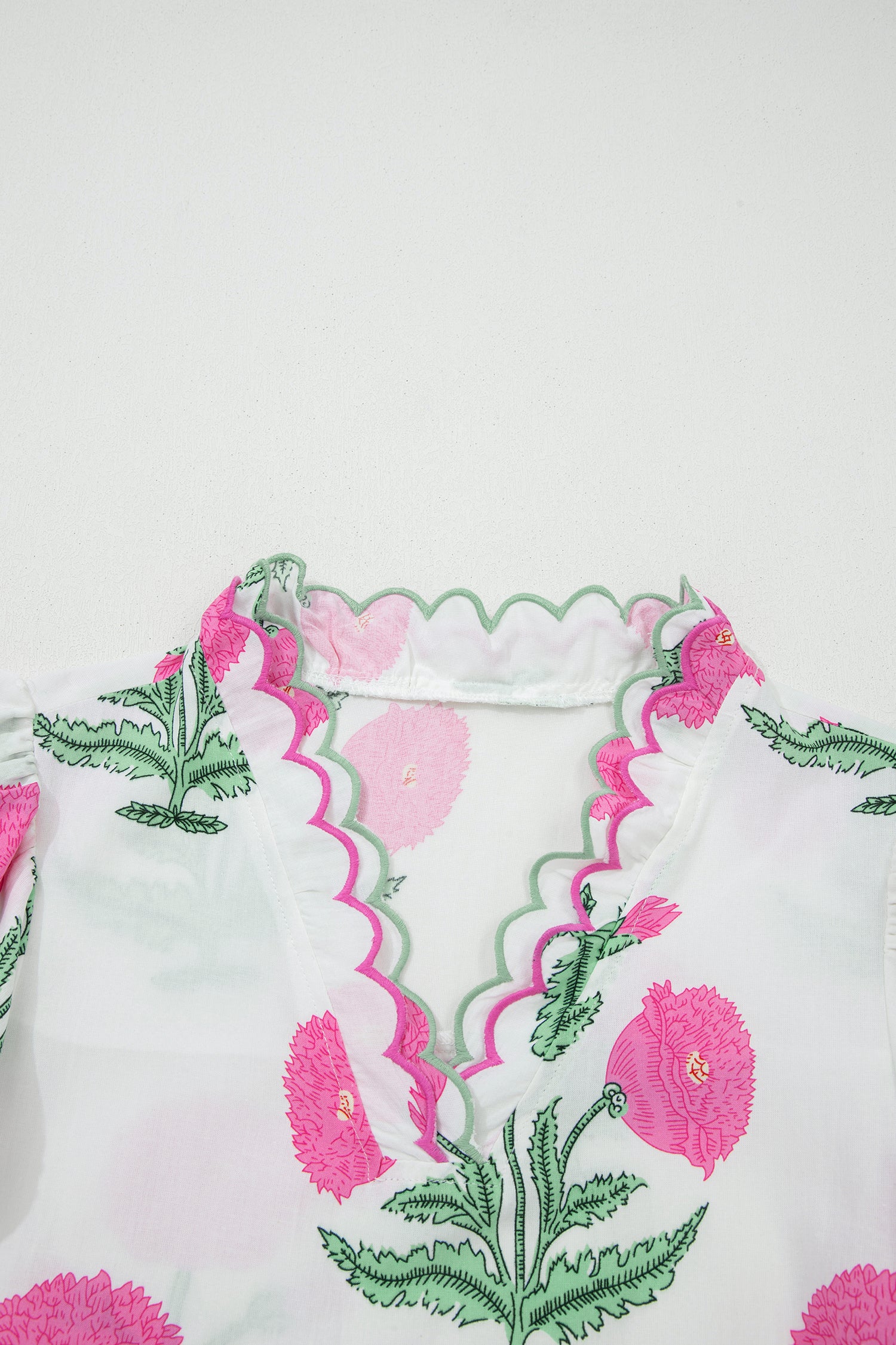 Blue Wild Flower Print Contrast Trim Scallop Detail Short Sleeve Blouse