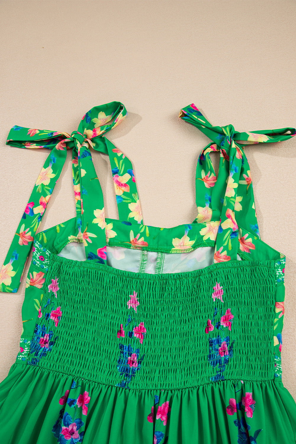 Green Floral Detail Tie Split Neck Short Sleeve Blouse
