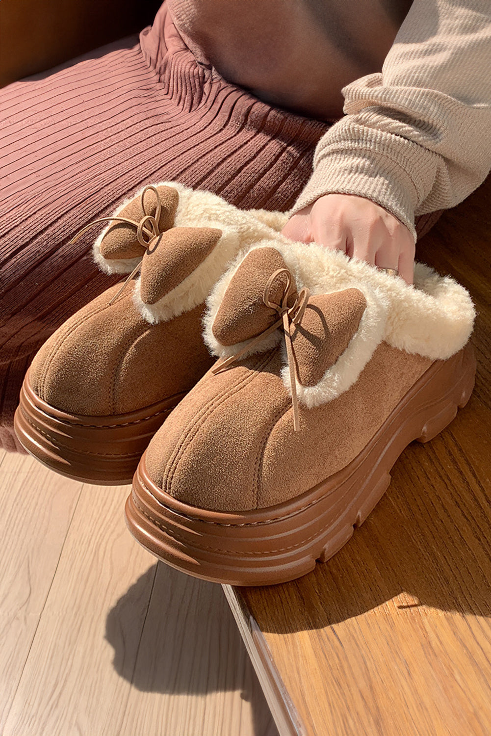 Straw Yellow Cozy Faux Fur Lined Bow Decor Clog Slippers