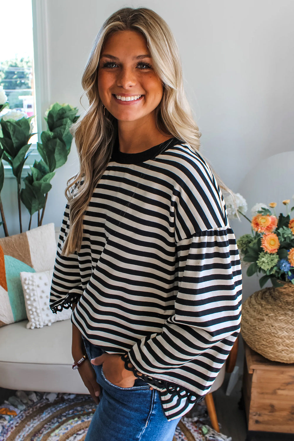 Racing Red Striped Print Drop Shoulder Lace Trim Bracelet Sleeve Loose Top