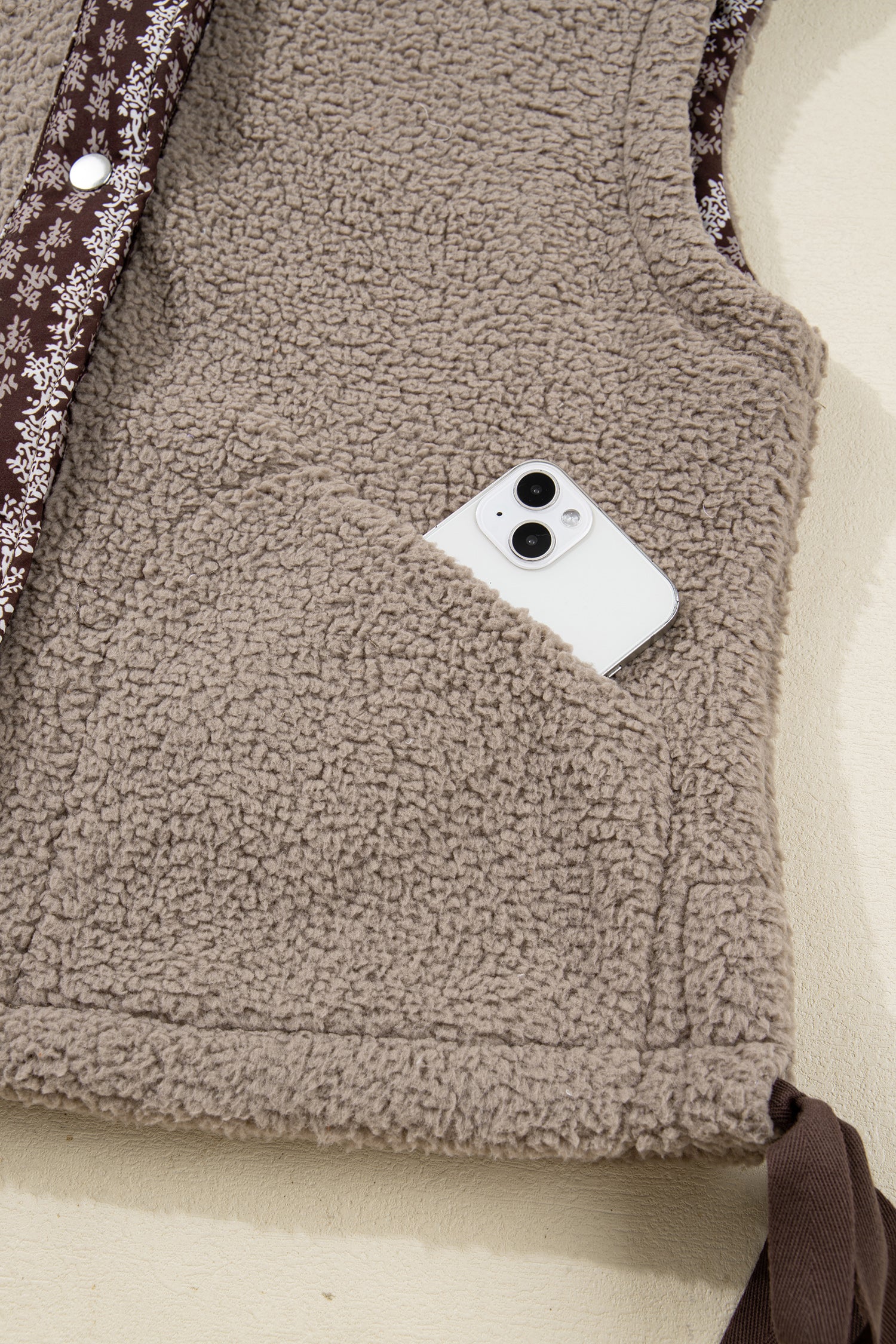 Goat Side Bows Sherpa Fleece Vest