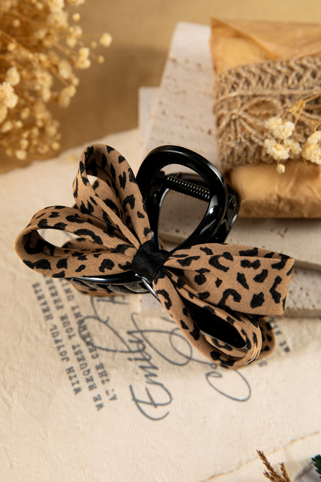 Chestnut Leopard Bow Applique Plastic Hair Claw Clip