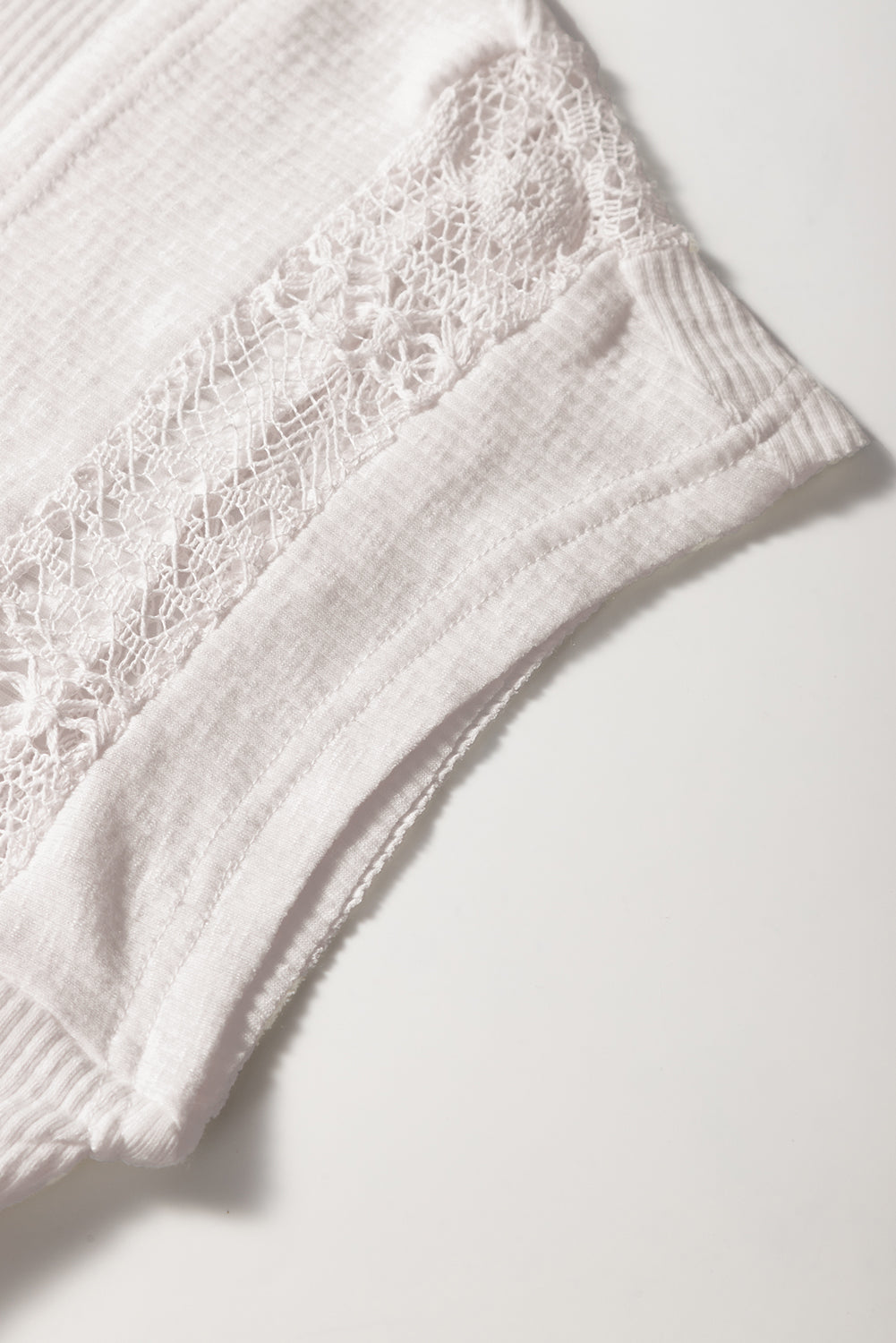 White Ribbed Texture Lace Patchwork Short Sleeve Top