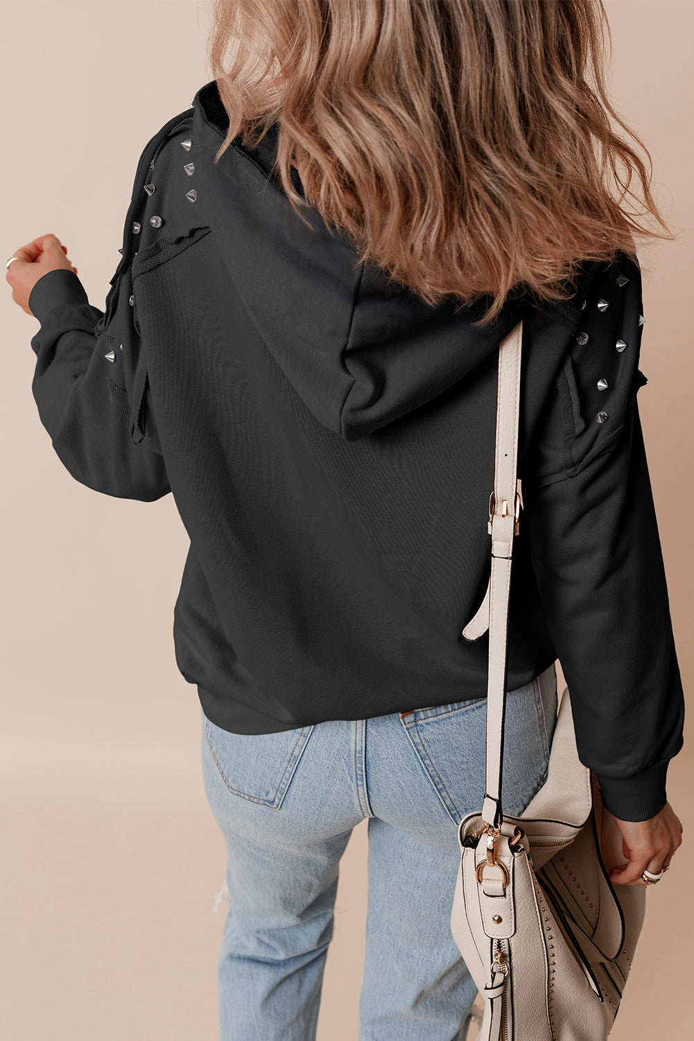 Fushia Solid Color Rivet Stud Raglan Sleeve Hoodie with Pocket