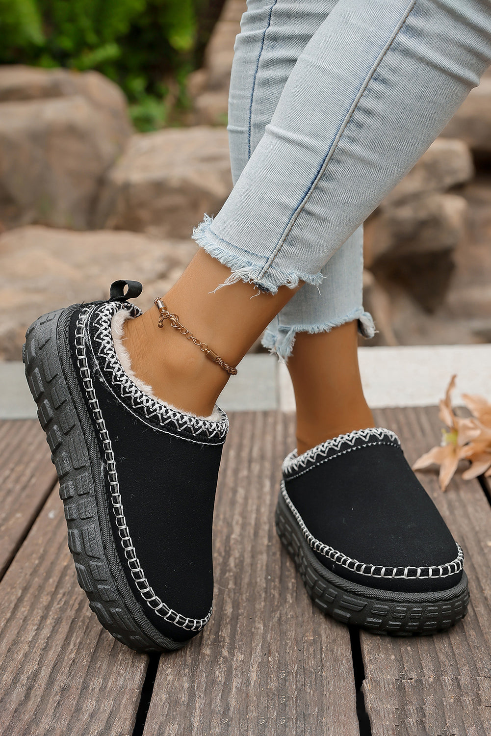 Coffee Contrast Stitch Detail Faux Suede PU Patchwork Plush Winter Clog Slippers