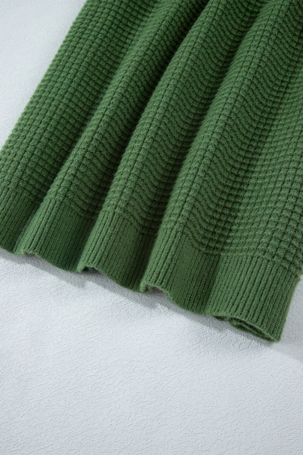 Vineyard Green Solid Color Mixed Textured Knitted Crew Neck Sweater