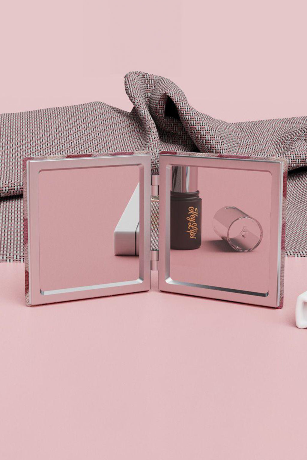 Light Pink Heart Printed Double-Sided Folding Portable Square Mini Mirror
