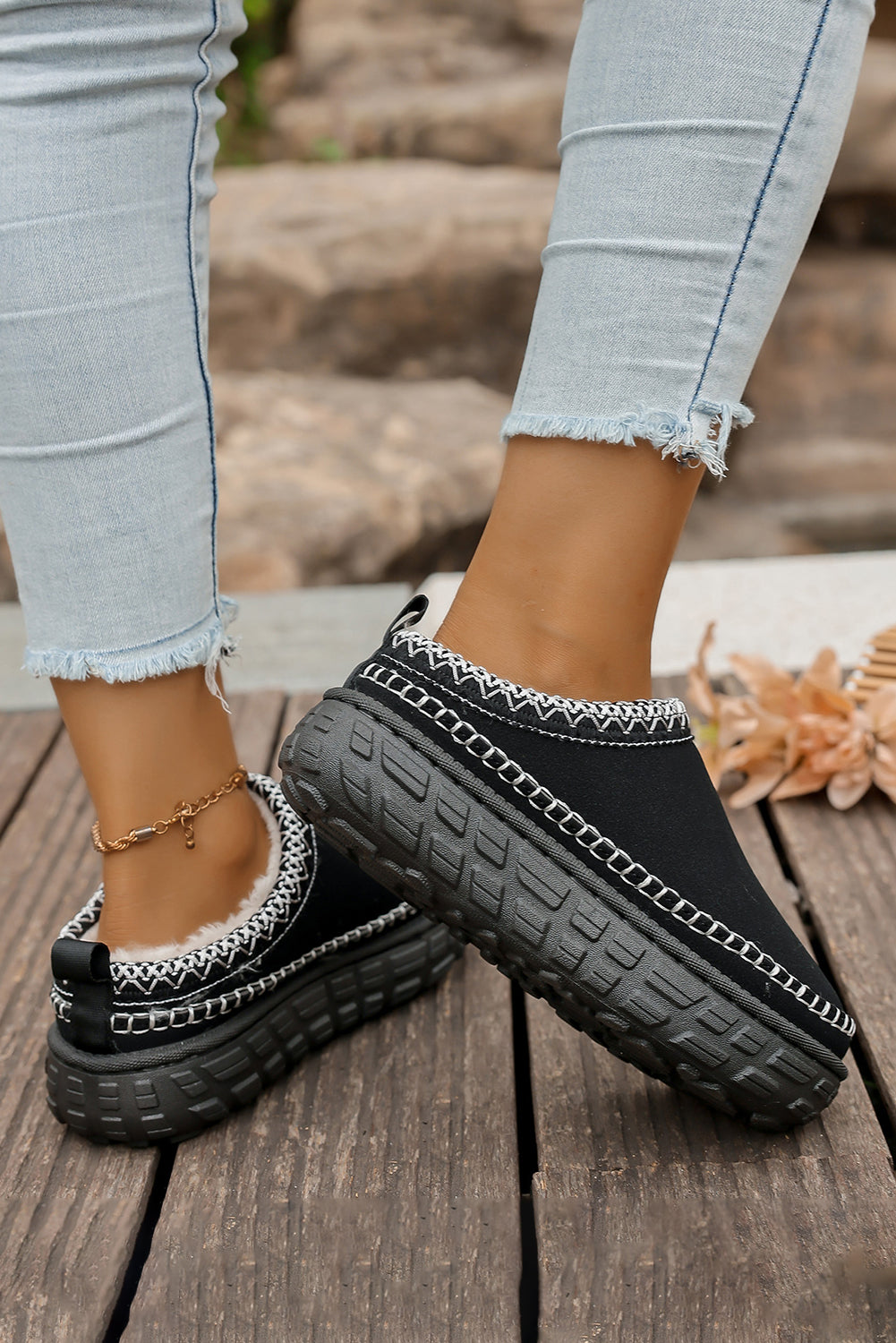 Coffee Contrast Stitch Detail Faux Suede PU Patchwork Plush Winter Clog Slippers