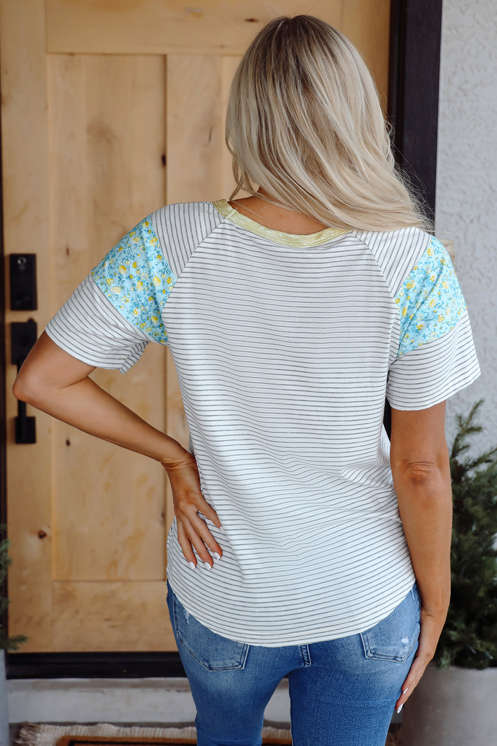 White Stripe Floral Insert Sleeves Contrast Round Neck Tee