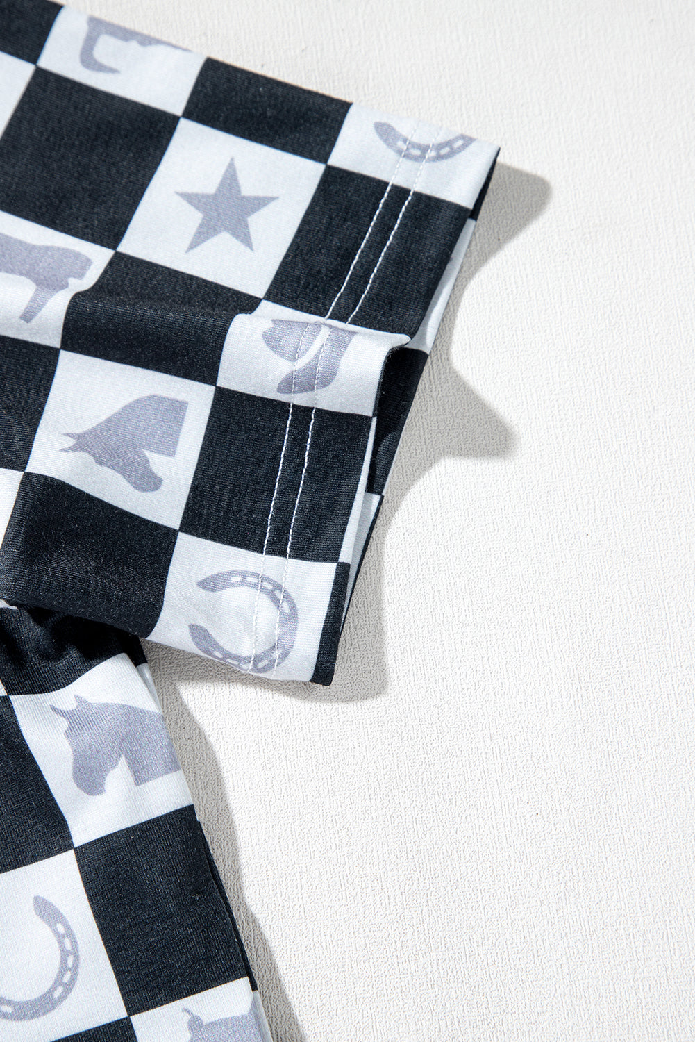 Black Western Fashion Checkerboard Print Side Split T Shirt