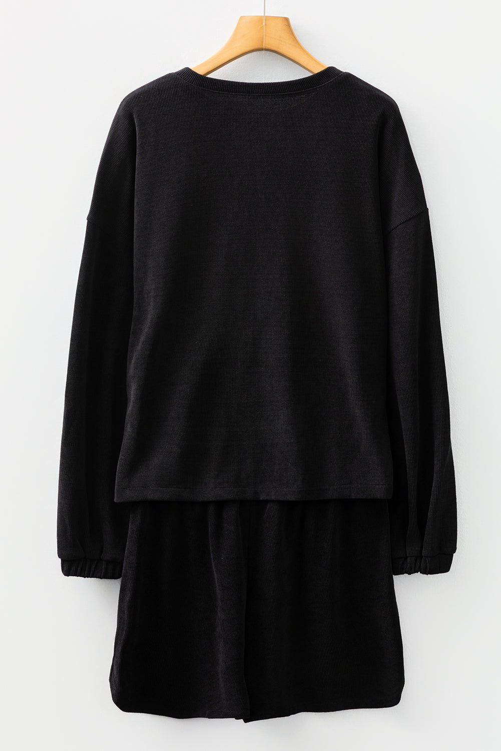 Jet Stream Solid Color Textured Knit Drop Shoulder Pullover Drawstring Shorts Set