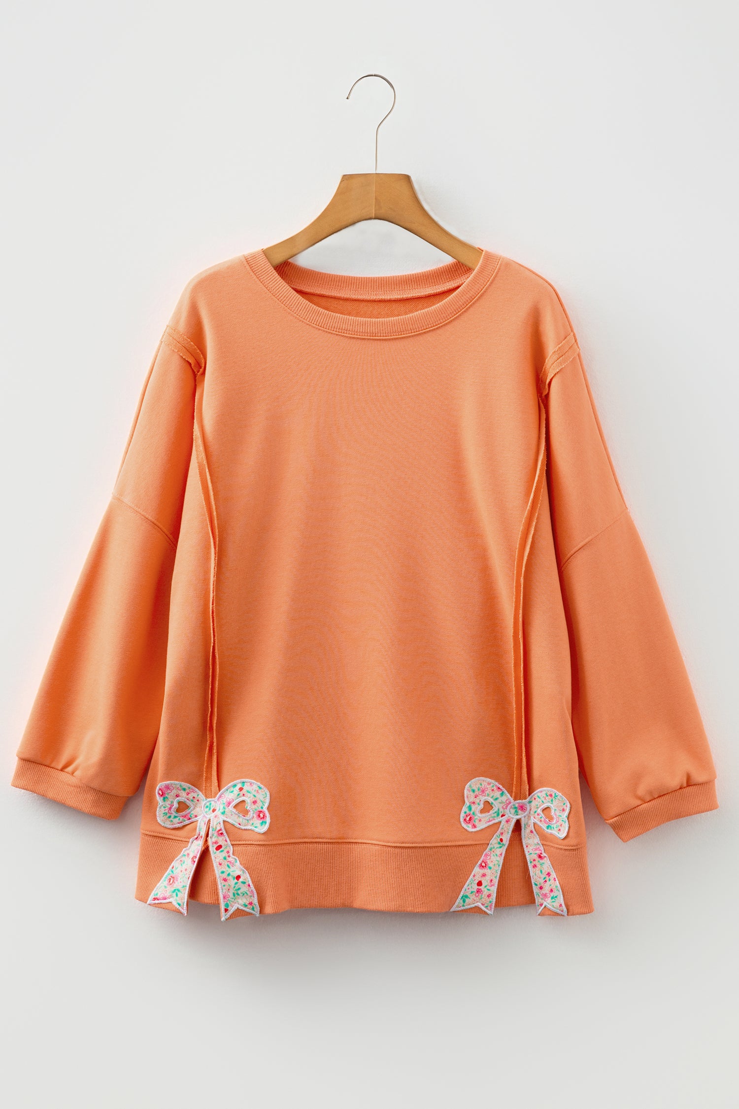 Beige Plus Size Raw Seam Detail Floral Bow Patched Baggy Pullover
