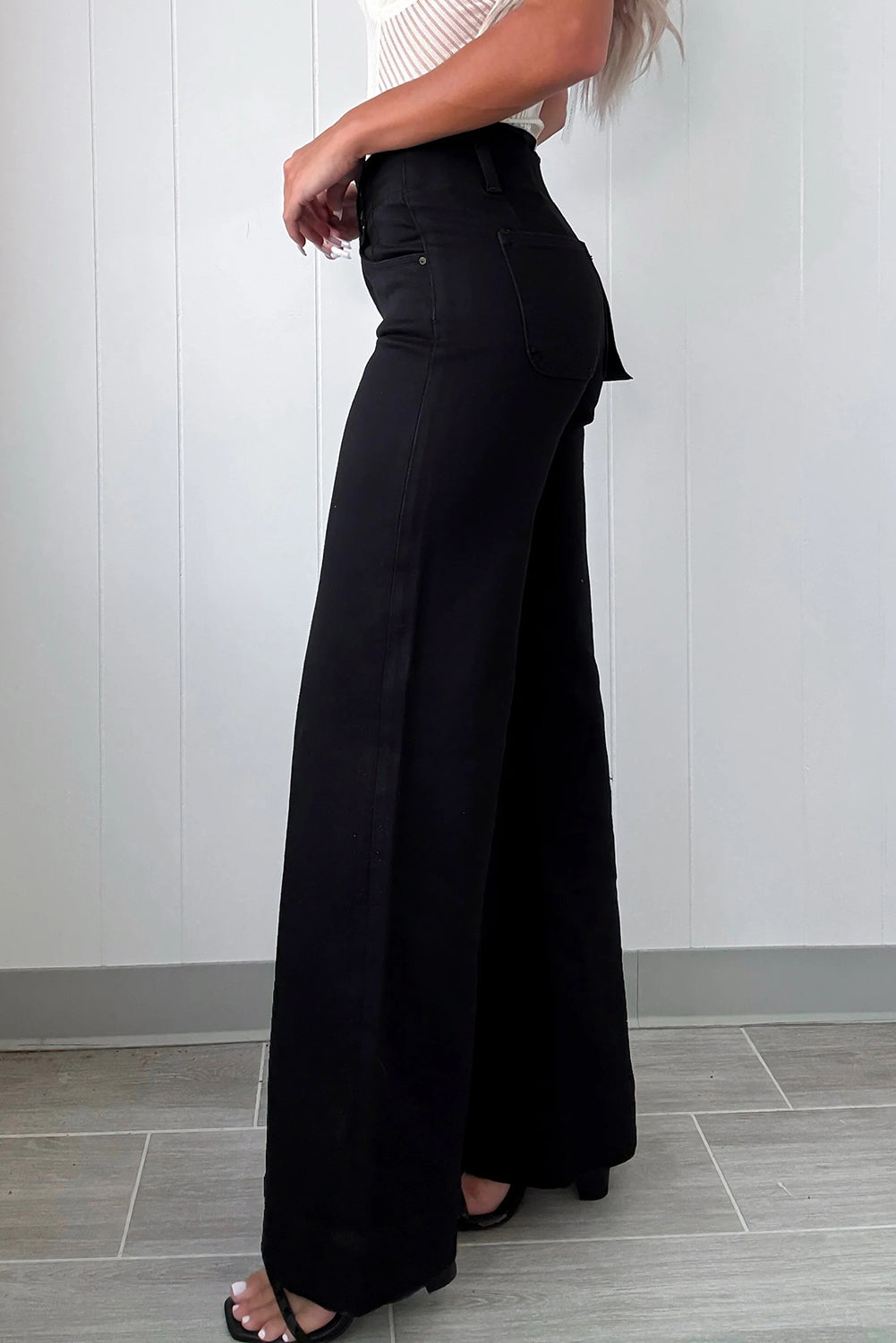 Bonbon 2-Button High Waist Flared Bottom Jeans