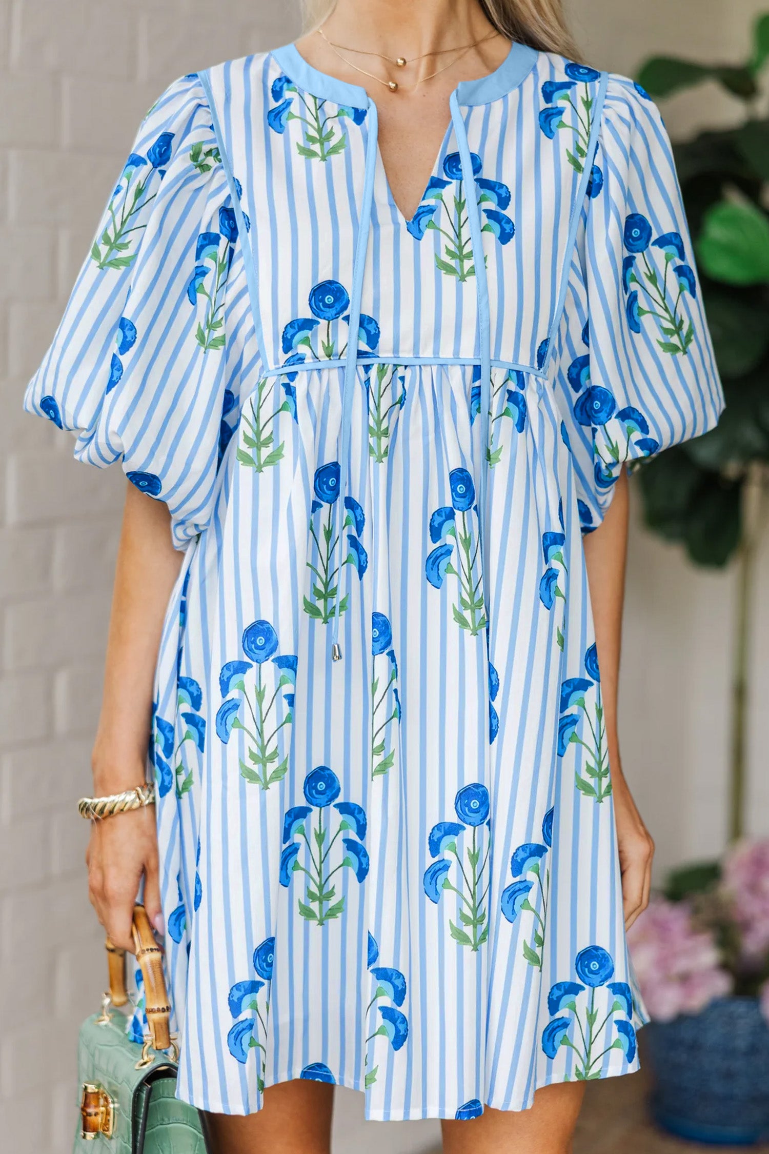 Sky Blue Floral Striped Bubble Short Sleeve Plus Size Dress