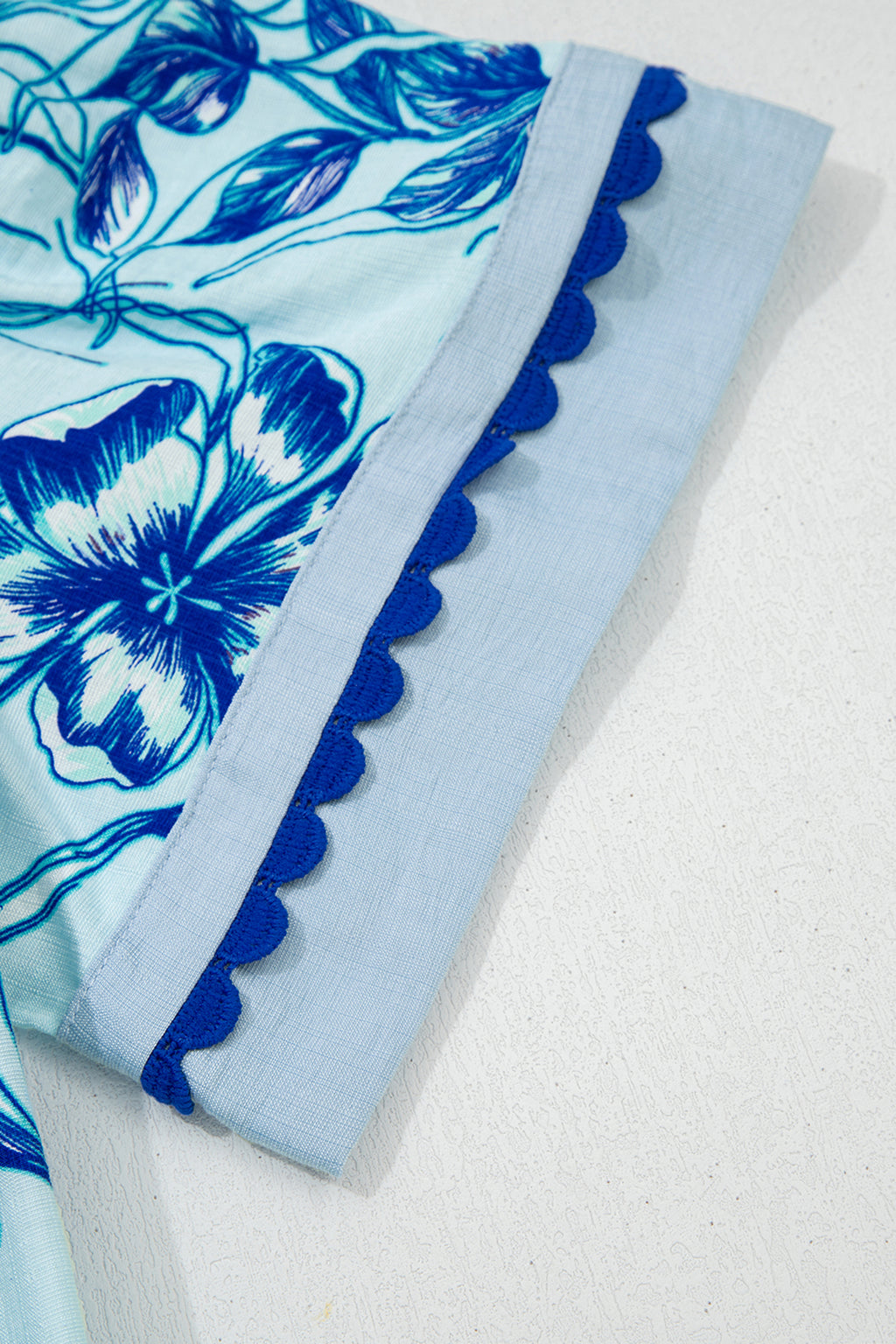 Sky Blue Plus Size Scalloped Trim Floral Short Sleeve Blouse