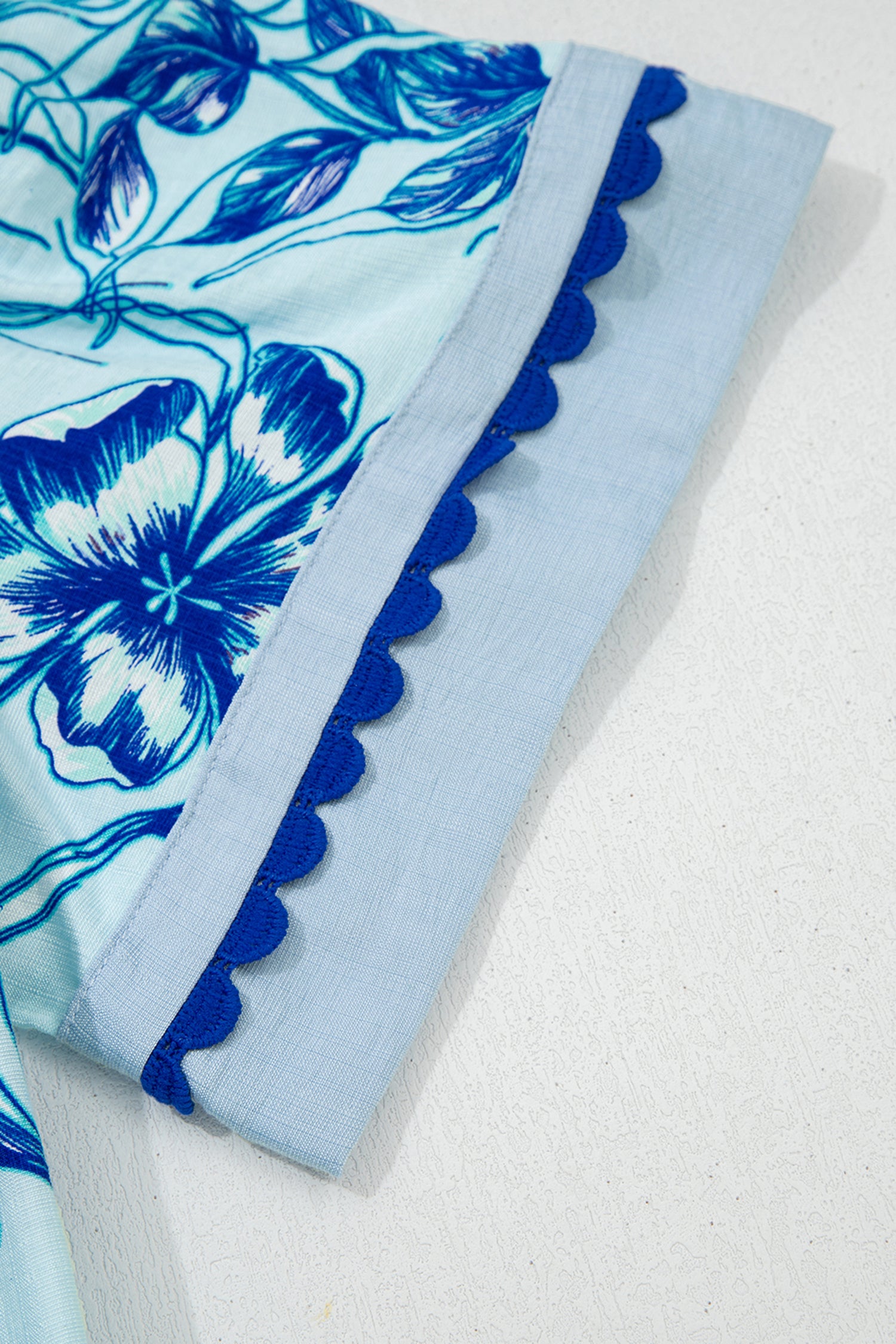 Sky Blue Plus Size Scalloped Trim Floral Short Sleeve Blouse