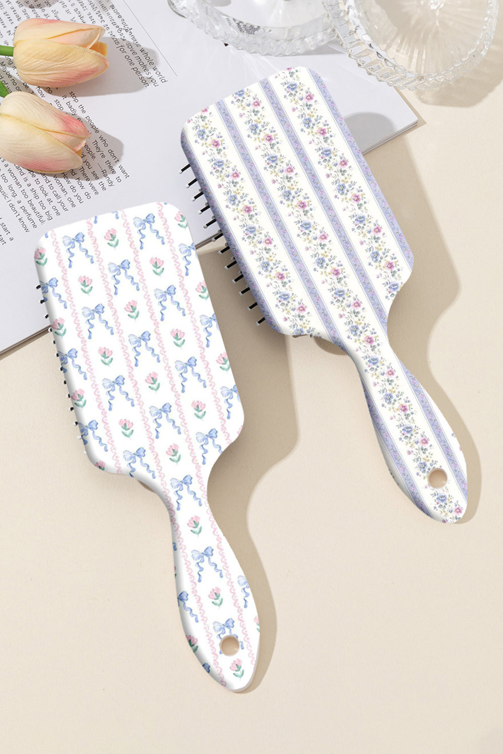 Iceland Blue Flower Bow Print Large Paddle Air Cushion Comb