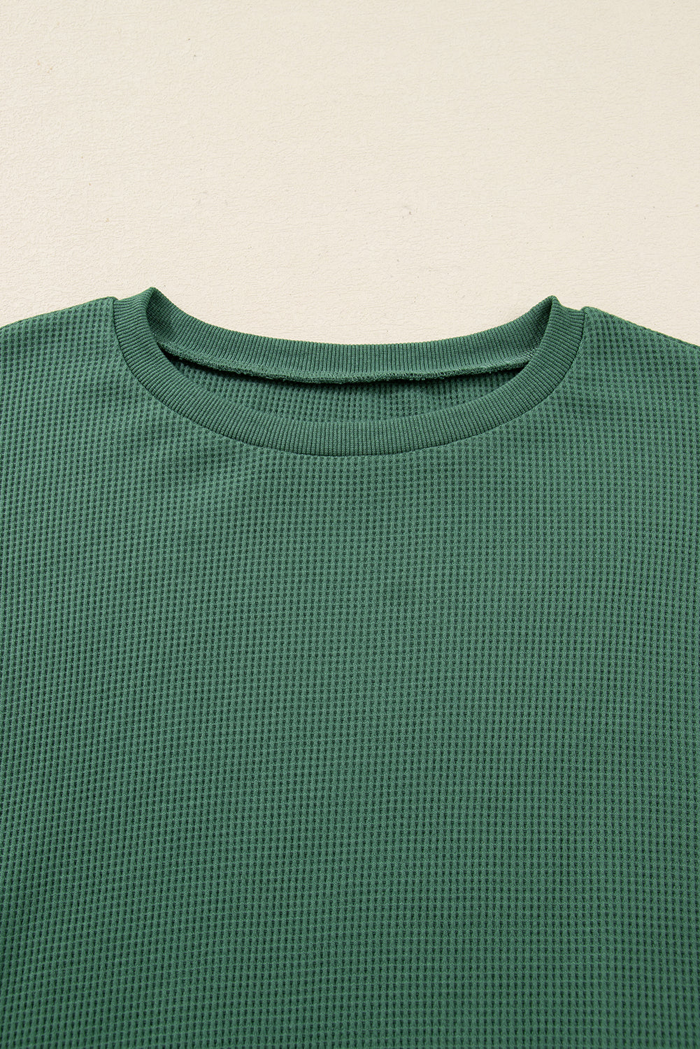 Evergreen Solid Color Raw Seam Patchwork Textured Drop Shoulder Sweatshirt
