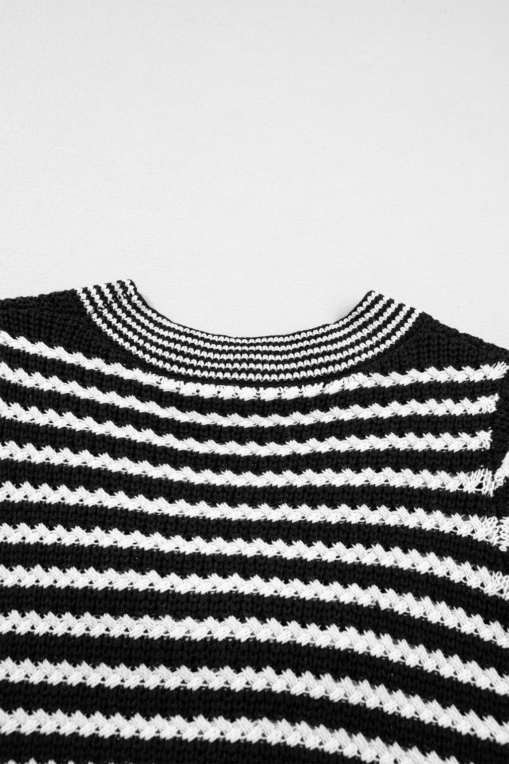 Green Stripe Short Sleeve Knit V Neck Bow Knot Sweater