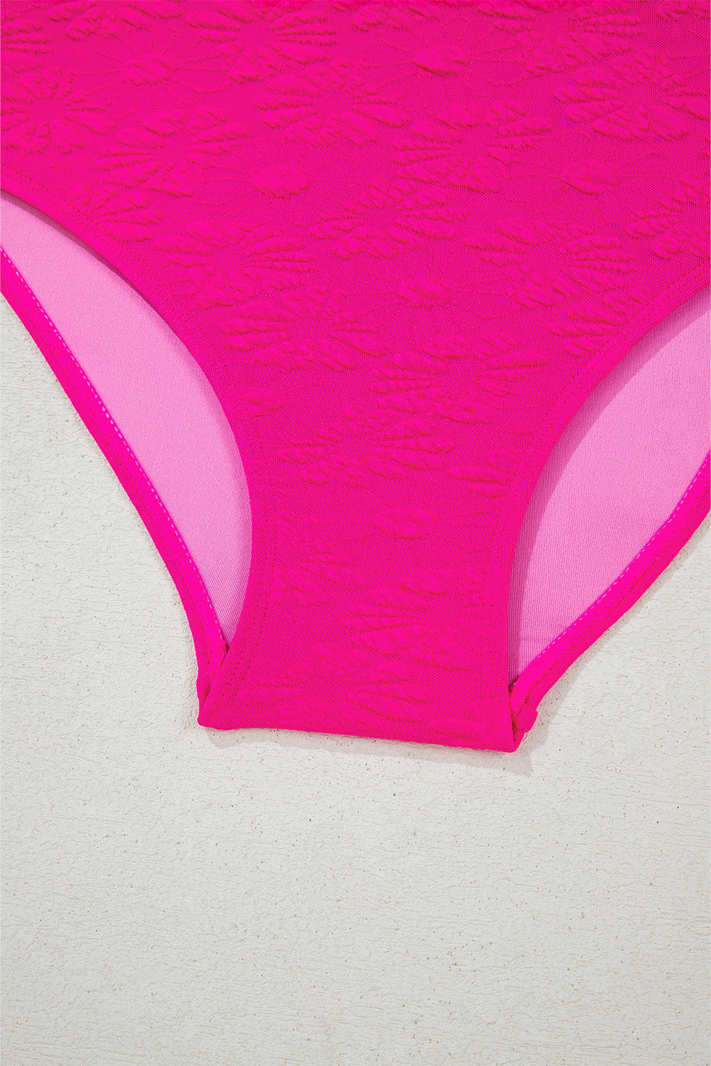 Rose Red Gold Shell Decor Wire-free Knotted 2pcs Bikini Swimsuit