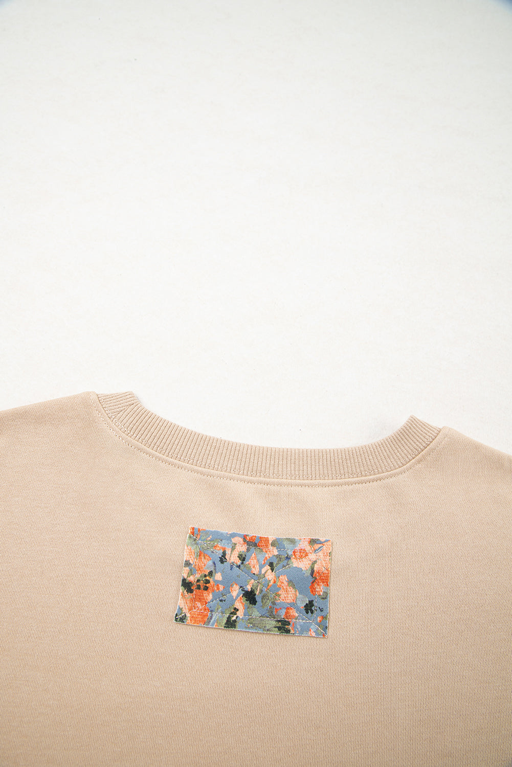 Red Sandalwood Plaid Colorblock Patchwork Sleeve Raw Seam Sweatshirt