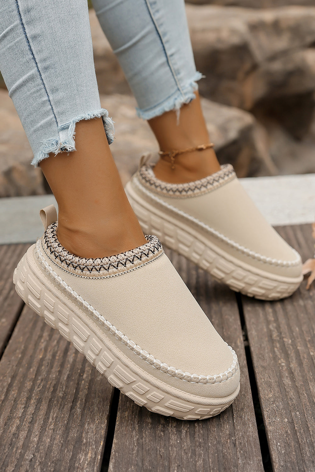 Coffee Contrast Stitch Detail Faux Suede PU Patchwork Plush Winter Clog Slippers