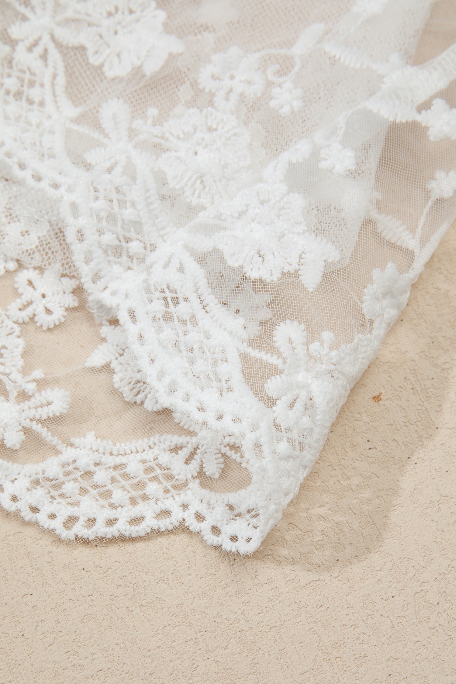 White 2pcs Sheer Floral Lace Ruffle Tiered Patchwork Blouse