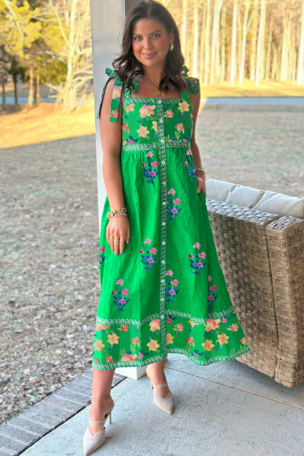 Green Floral Detail Tie Split Neck Short Sleeve Blouse